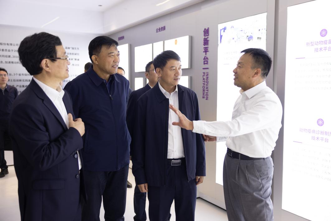 黑龙江省副省长徐向国到国生生物GMP生产基地考察调研